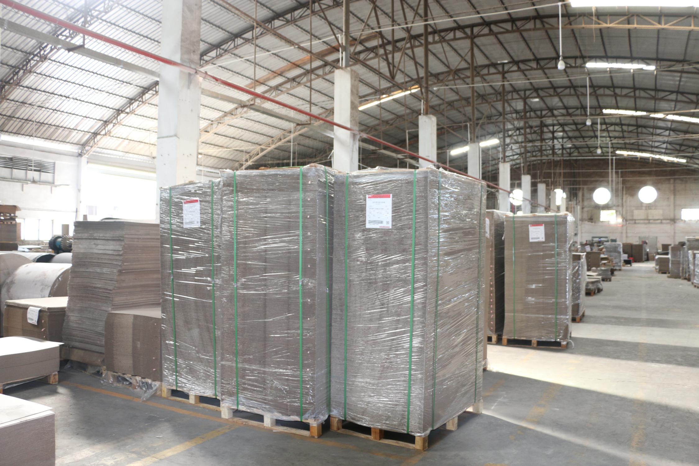 Xiaolong Packaging factory photo